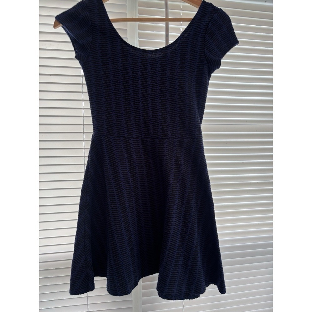 Aeropostale Scoop Neck Fit & Flare Dress XS Cap Sleeve Blue/Blk Stripe Knit Mini